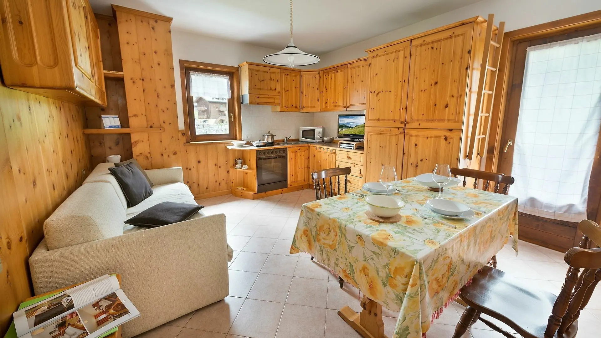 Appartamenti Astra Livigno 0*,